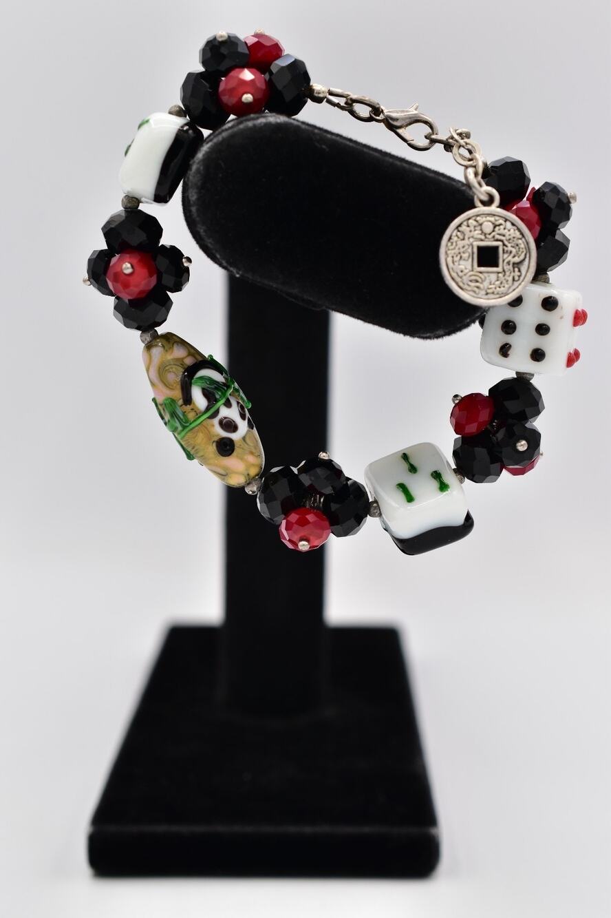 Vintage Artisan Glass Charm Bracelet Panda Asian Crystal Chunky 1980s Bin5